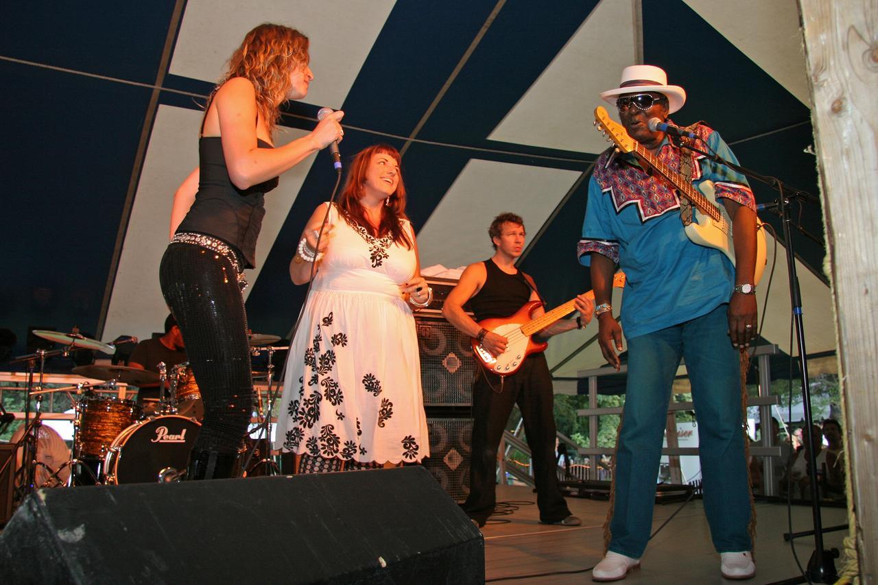 Stewart Inn Wausau Εξωτερικό φωτογραφία