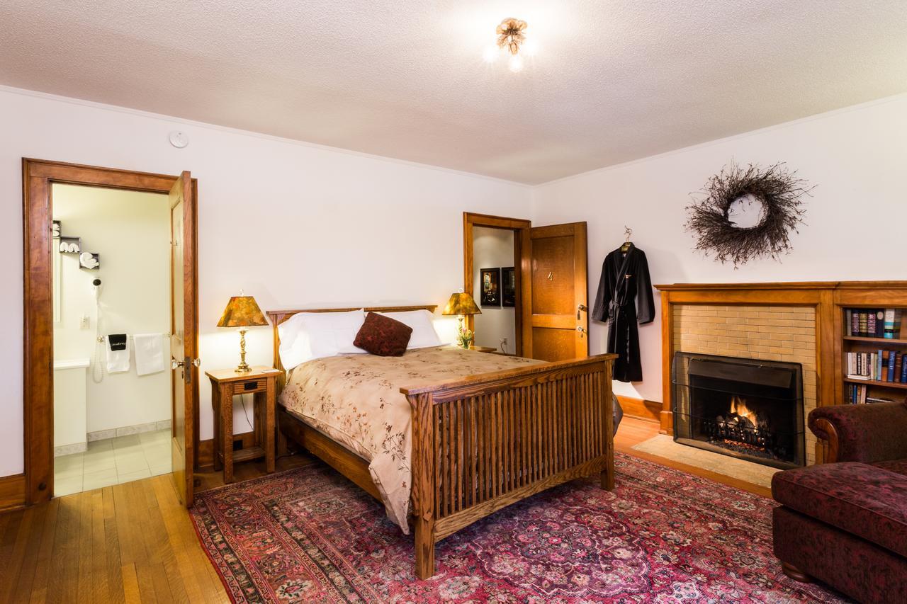 Stewart Inn Wausau Εξωτερικό φωτογραφία